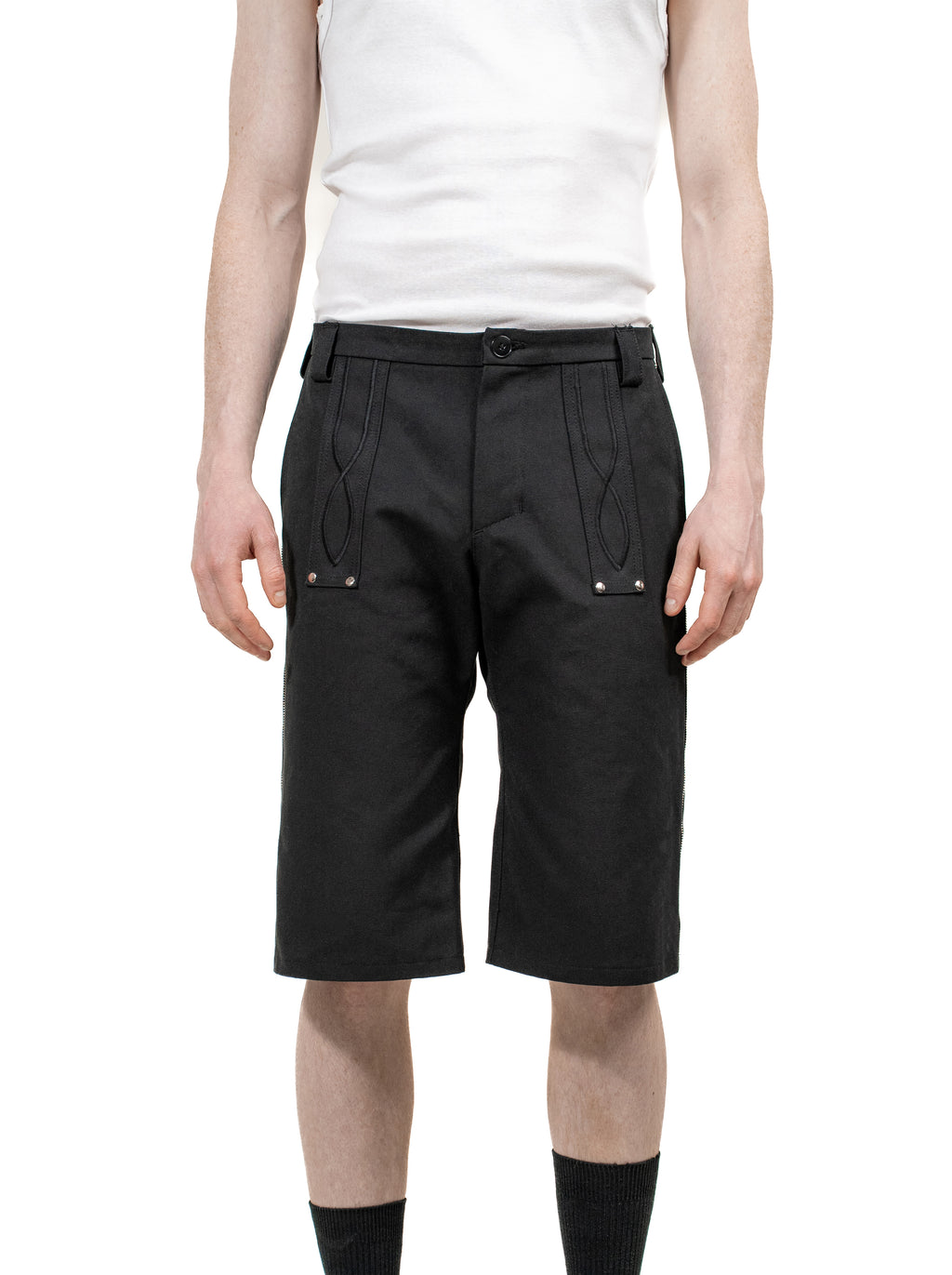 Zipper piped Short with stitching and print on the back